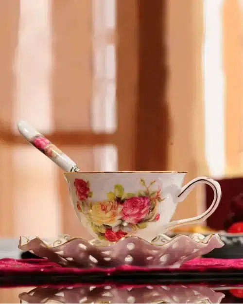 British High-Grade Bone China Tea Cup Set