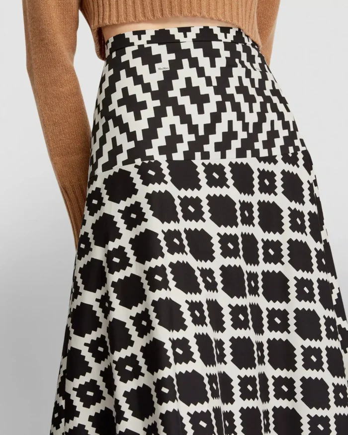 Max Mara Donnola Flared Cotton Twill Midi Skirt - Image 5