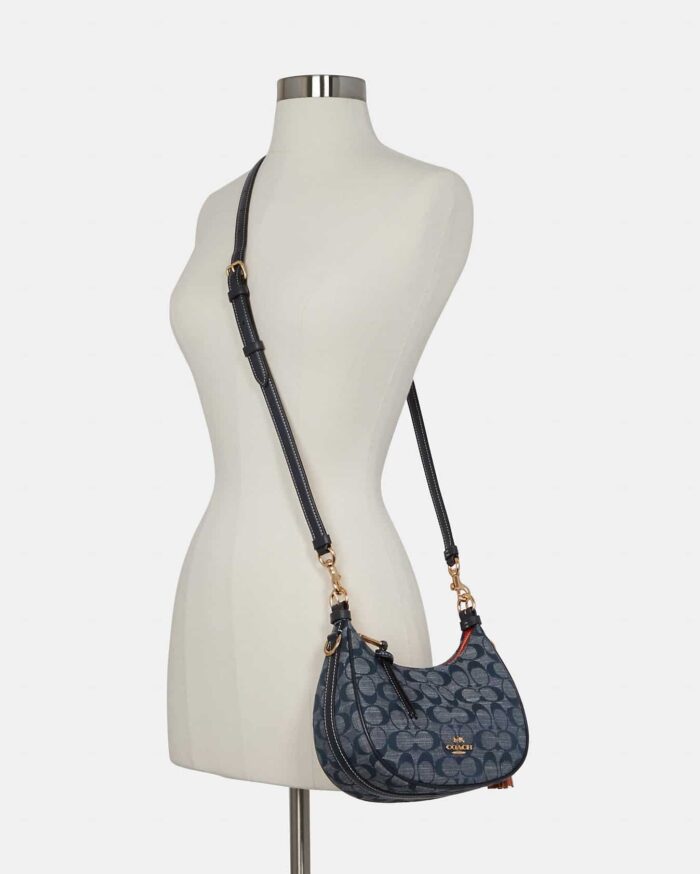 Coach Kleo Hobo In Signature Chambray - Image 5