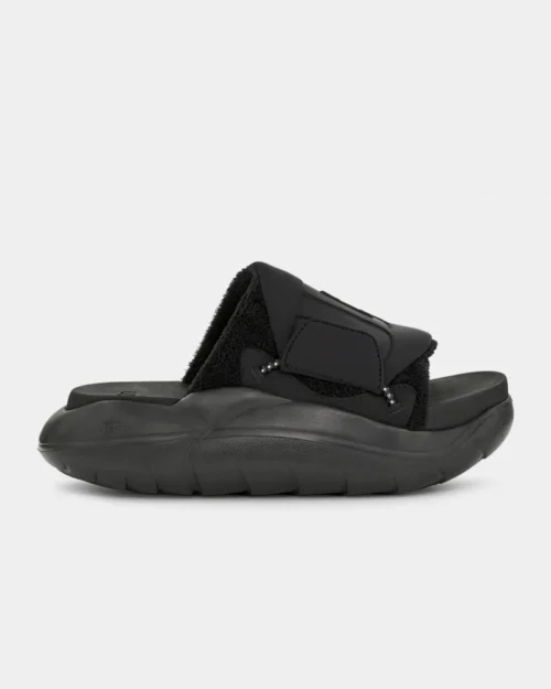 UGG Women's LA Cloud Slide In Black
